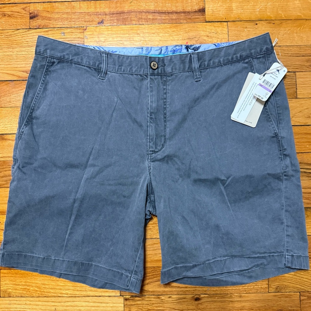 Tommy Bahama Boracay 8 Shorts Mens 38 Chino 1086 - Fog Grey